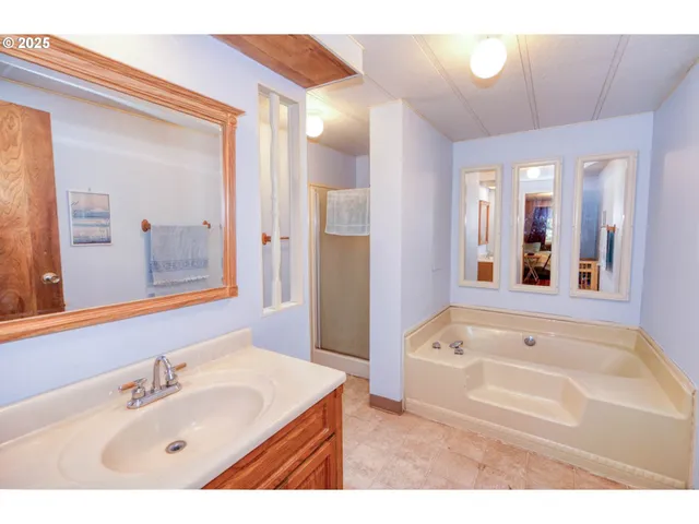 $168,000 | 1411 Northwest 9th Court, McMinnville, OR 97128