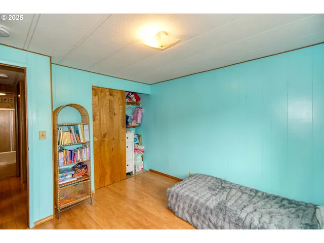 $168,000 | 1411 Northwest 9th Court, McMinnville, OR 97128