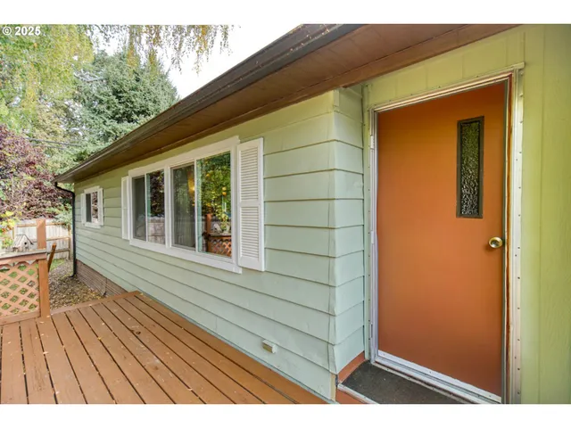 $168,000 | 1411 Northwest 9th Court, McMinnville, OR 97128