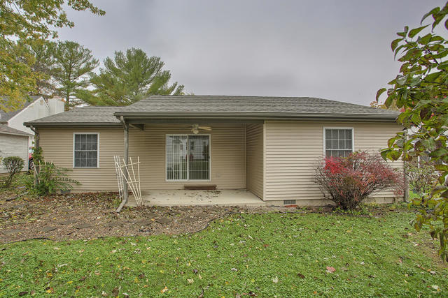 306 Royal Court Champaign, IL 61821 - Photo 4 of 29