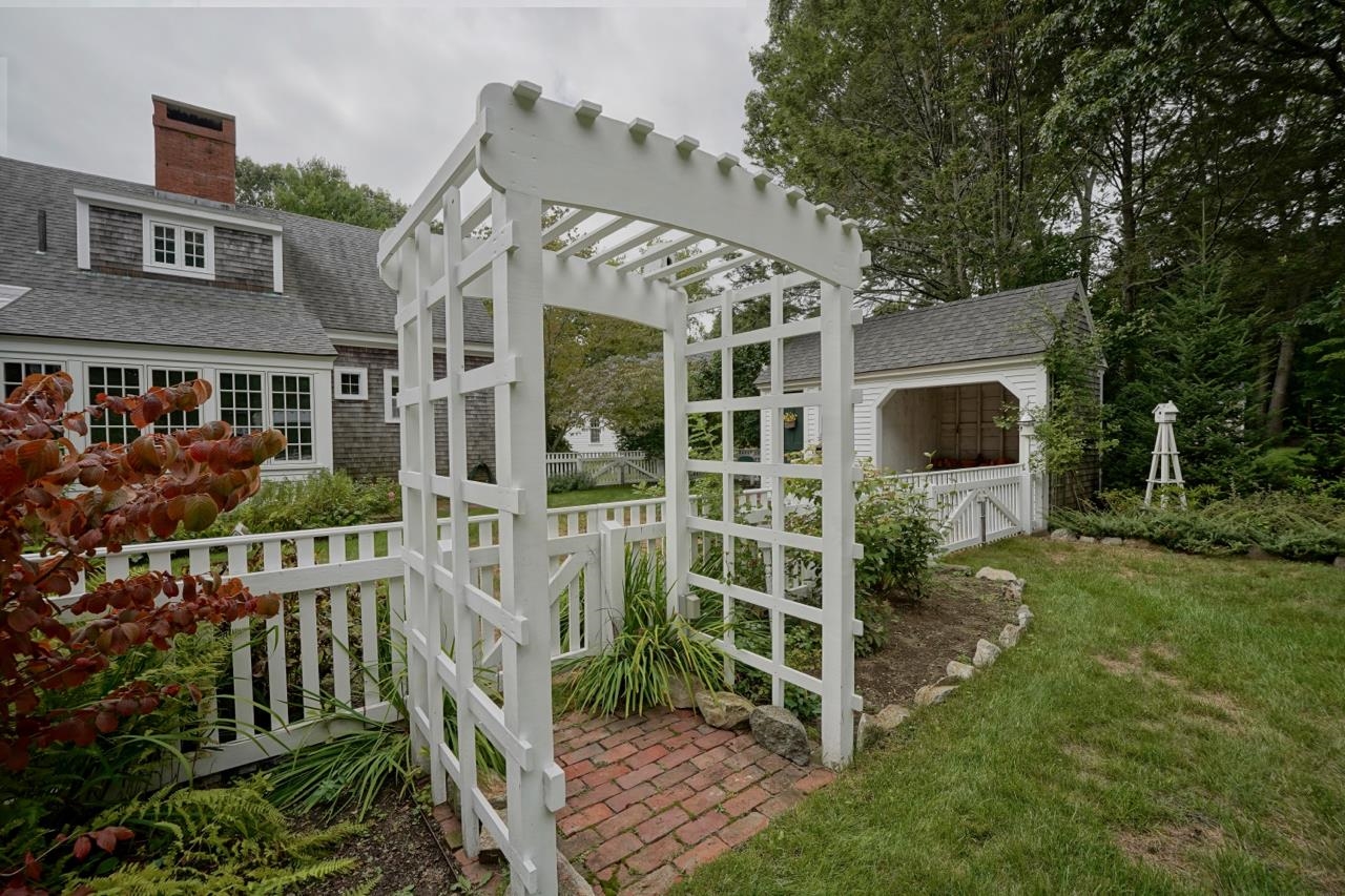 100 Mace Road Hampton, NH 03842 - Photo 33 of 38