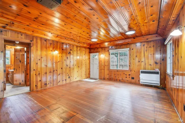 $525,000 | 10224 Old River Road, Forestville, CA 95436