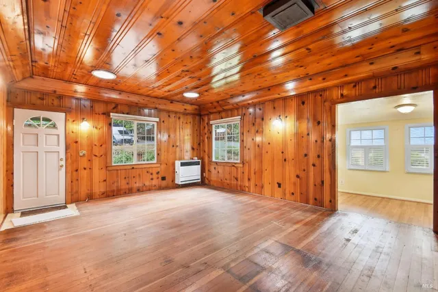 $525,000 | 10224 Old River Road, Forestville, CA 95436