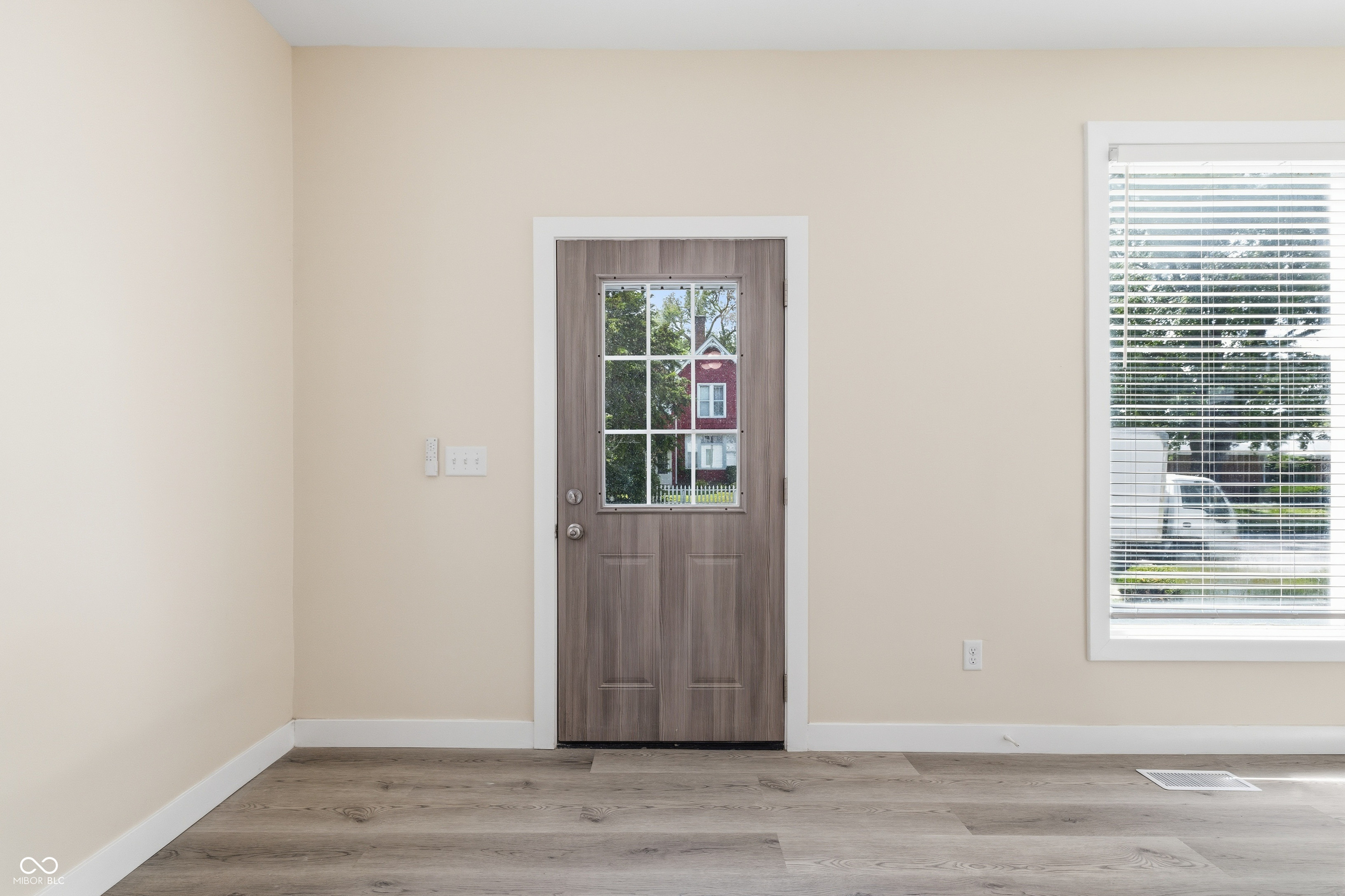 323 North Main Street Tipton, IN 46072 - Photo 5 of 52