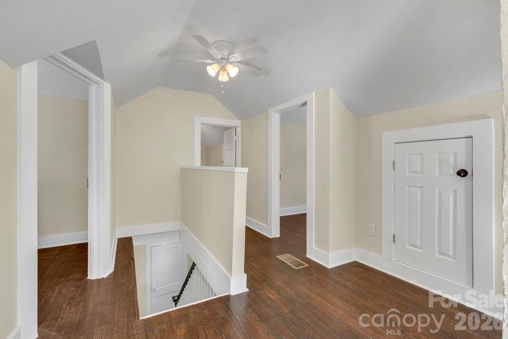1415 Roan Road Spruce Pine, NC 28777 - Photo 29 of 42
