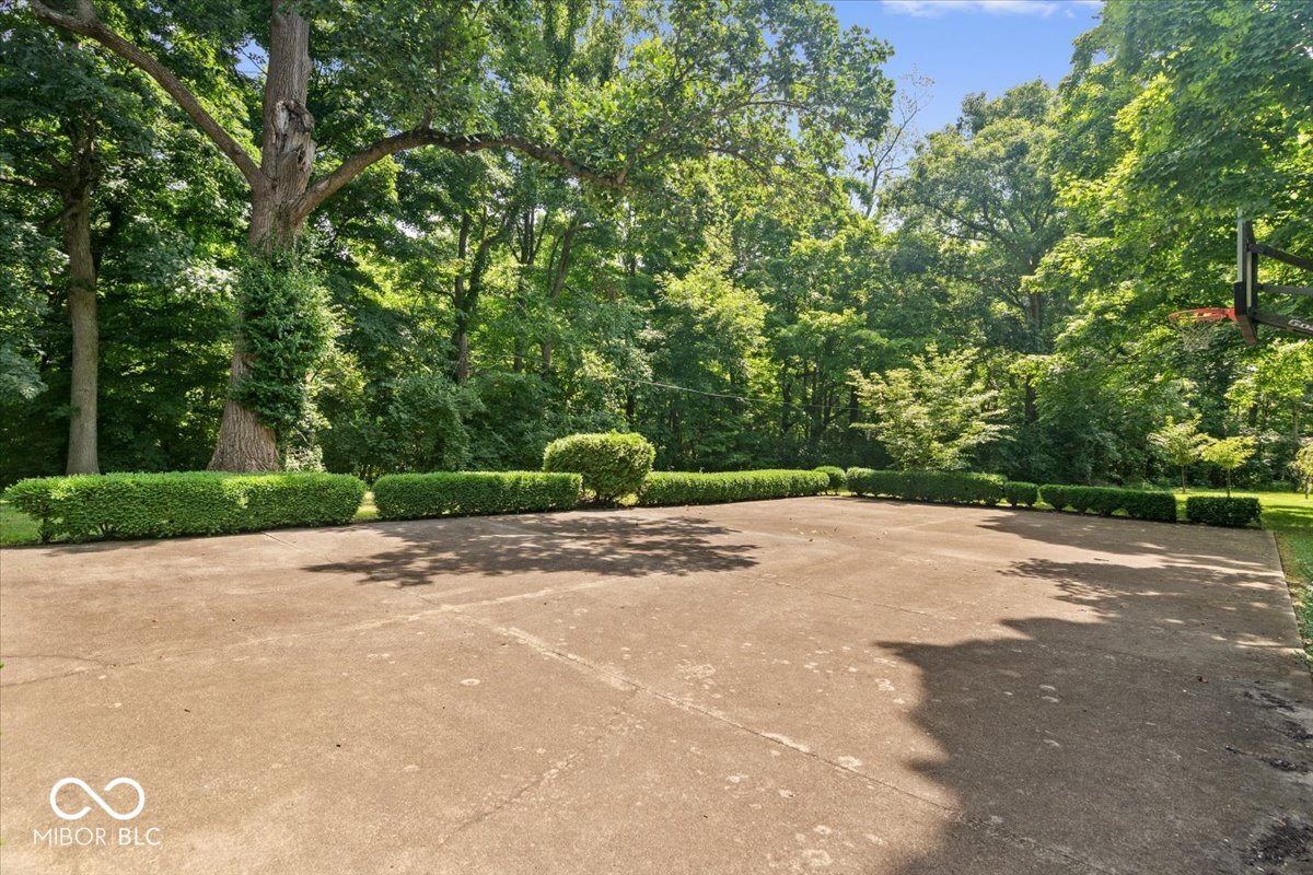 6470 Around The Hills Road Indianapolis, IN 46226 - Photo 43 of 59