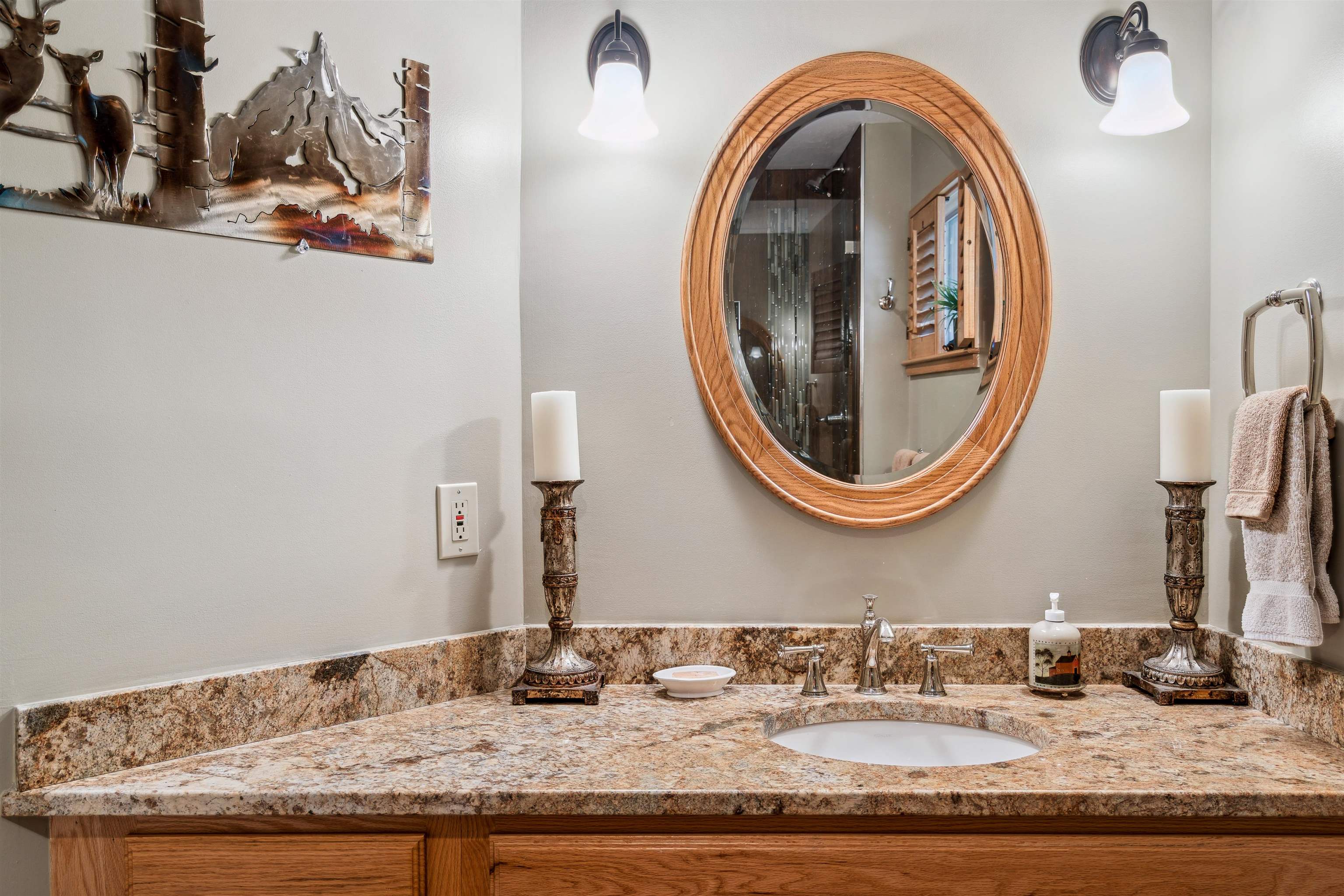 277 Rabbit Run Hartford, VT 05001 - Photo 11 of 40