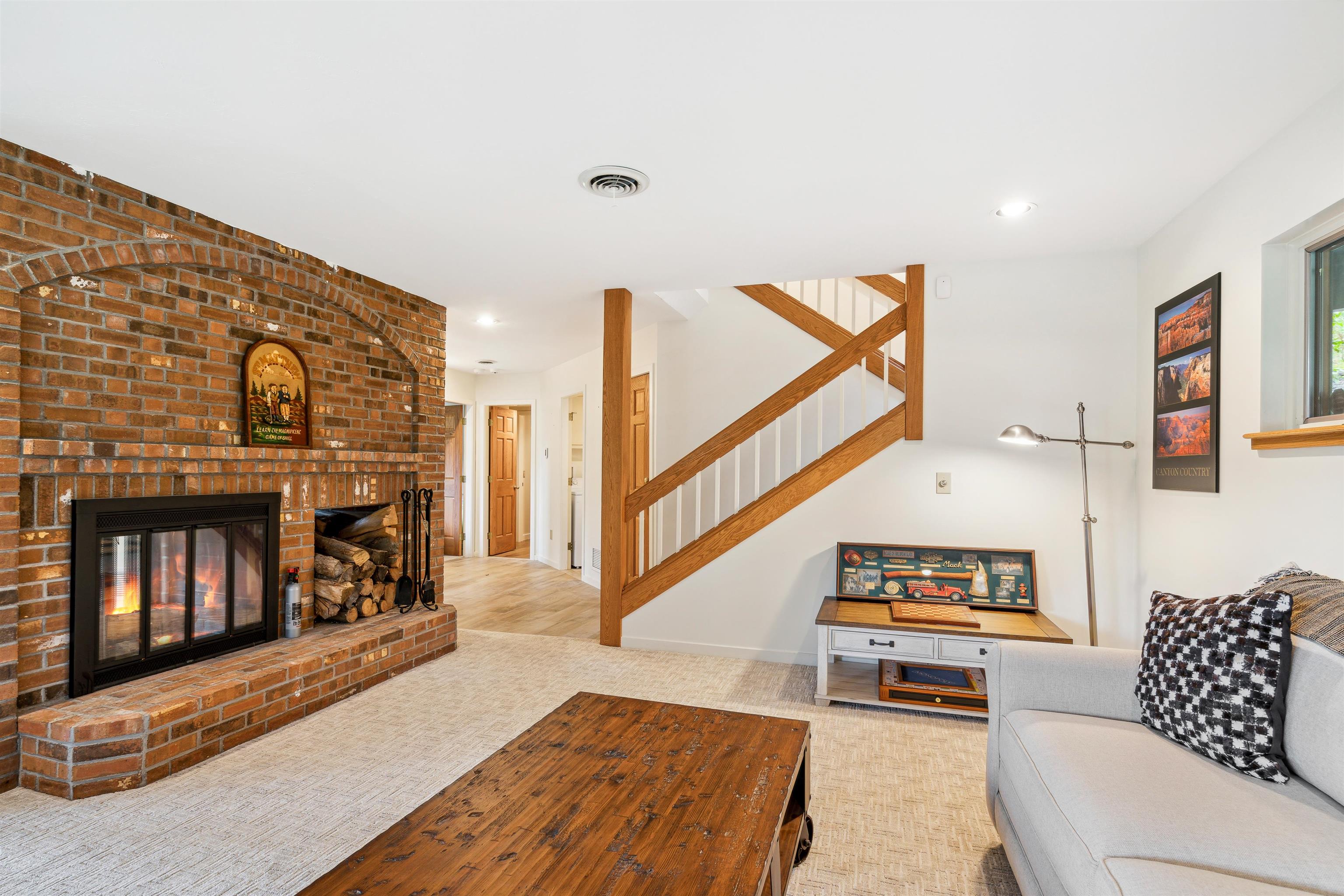 277 Rabbit Run Hartford, VT 05001 - Photo 21 of 40