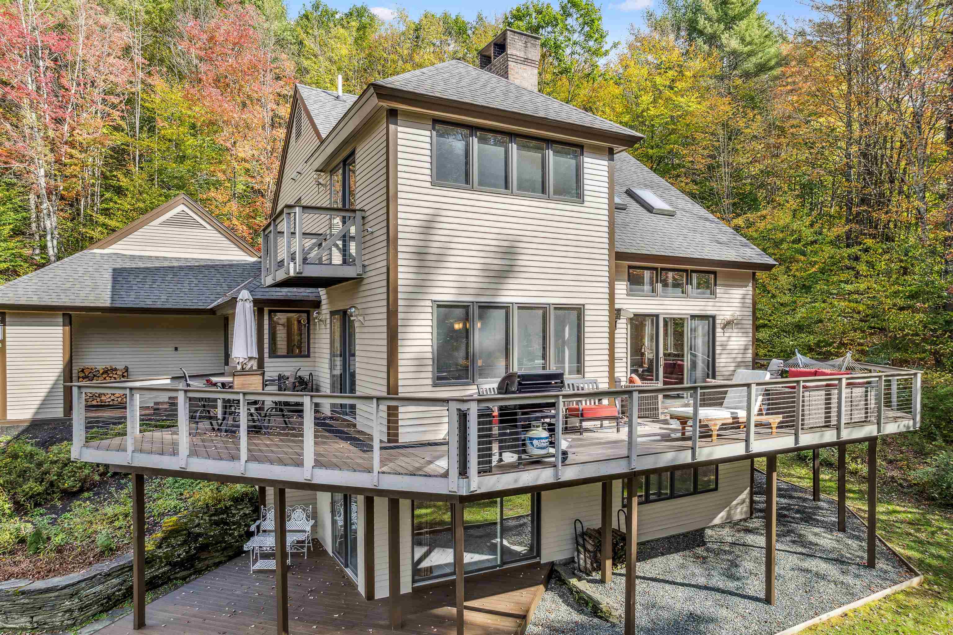 277 Rabbit Run Hartford, VT 05001 - Photo 24 of 40