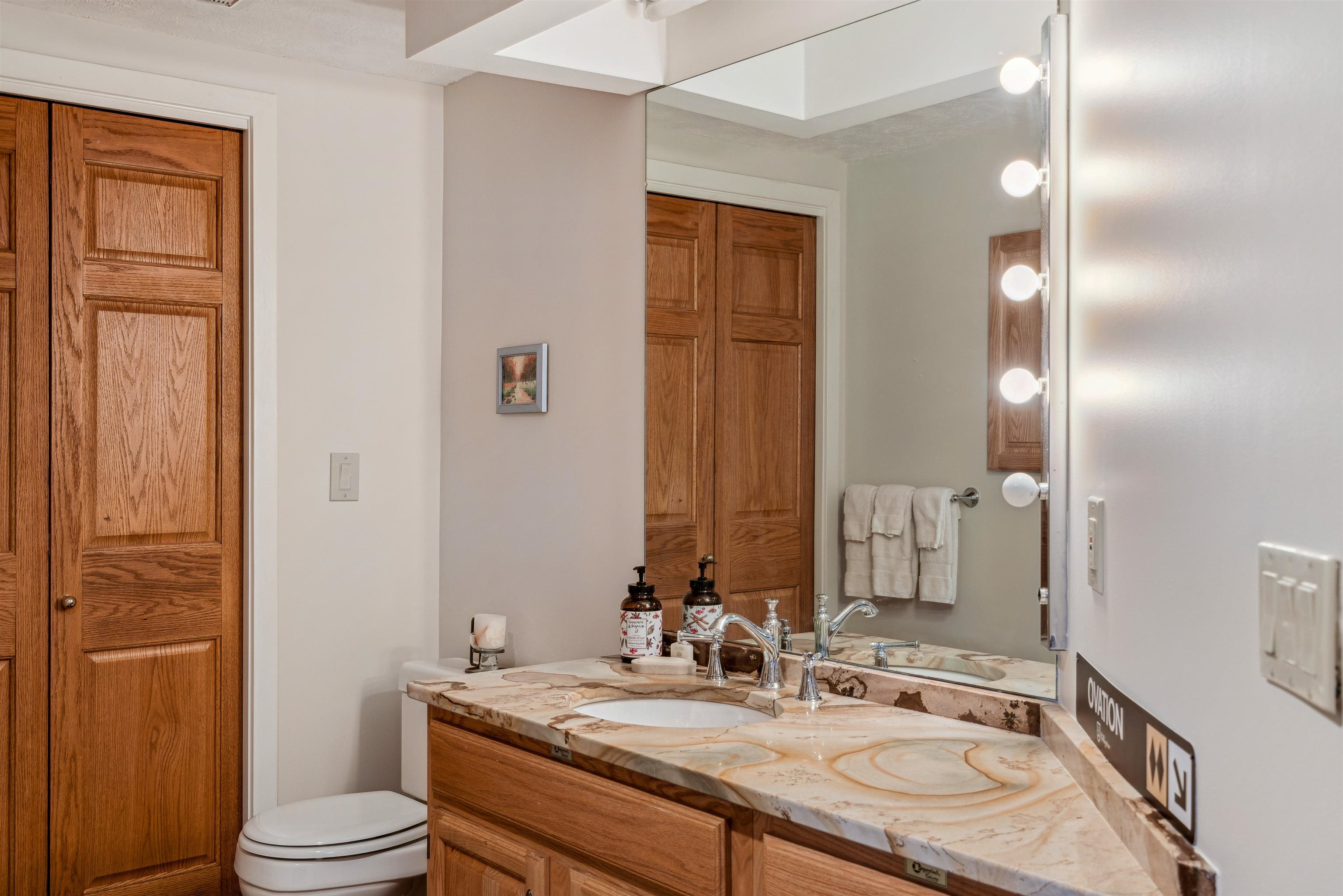 277 Rabbit Run Hartford, VT 05001 - Photo 27 of 40