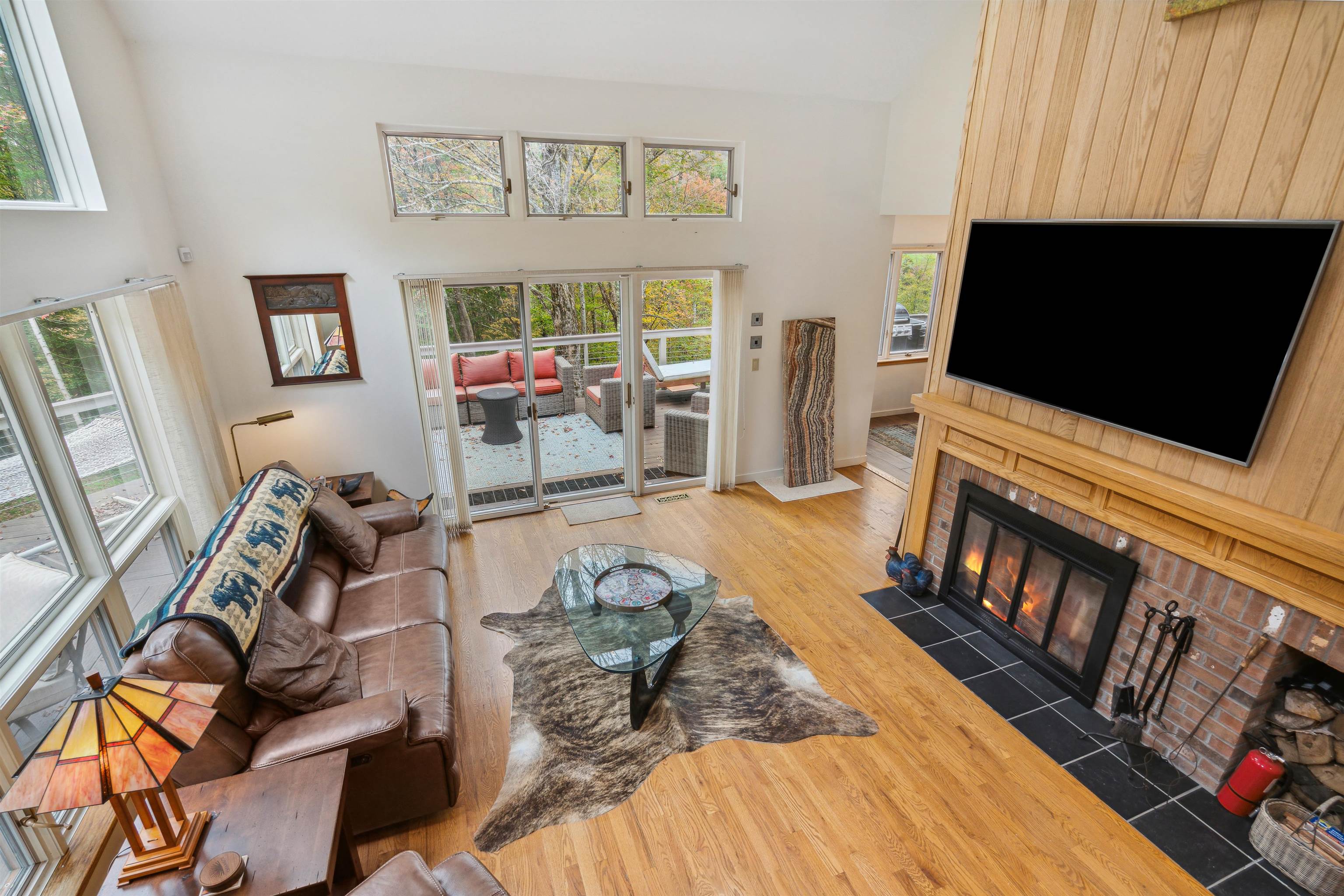 277 Rabbit Run Hartford, VT 05001 - Photo 8 of 40