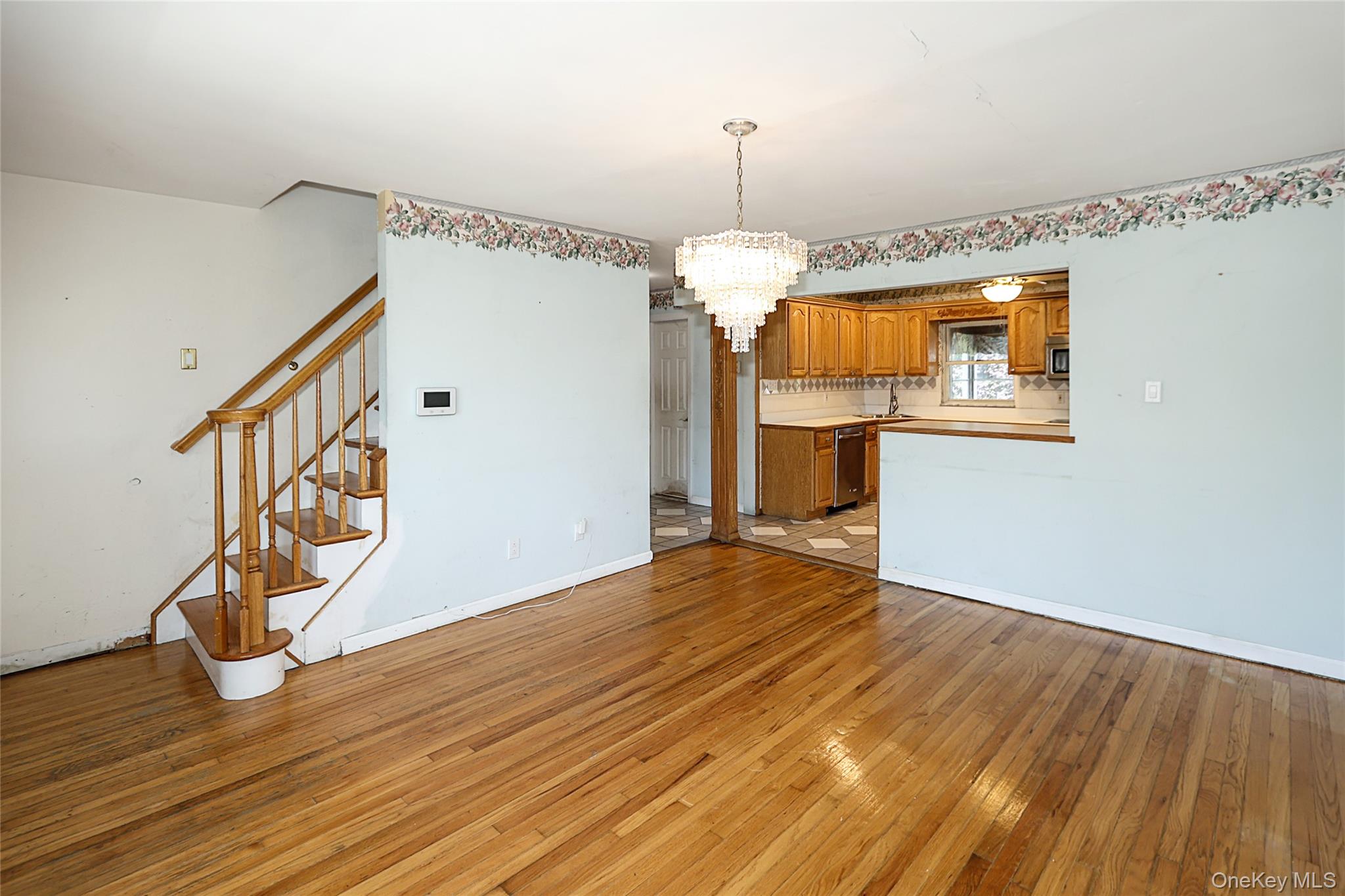 20 East Clearwater Road Lindenhurst, NY 11757 - Photo 6 of 41