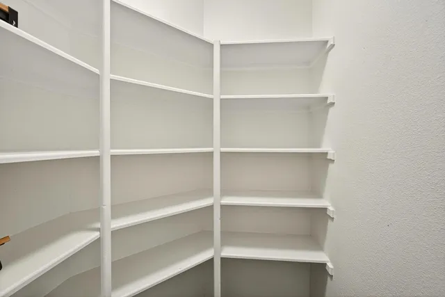 $364,900 | 7823 Autumn Hollow Lane, Houston, TX 77041