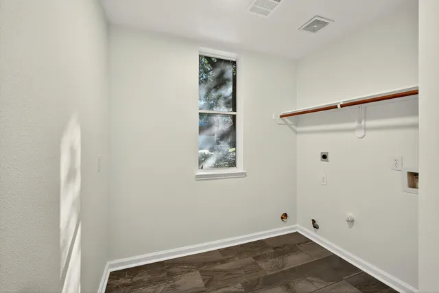 $364,900 | 7823 Autumn Hollow Lane, Houston, TX 77041