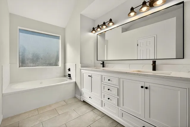 $364,900 | 7823 Autumn Hollow Lane, Houston, TX 77041