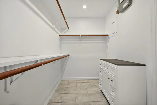 $364,900 | 7823 Autumn Hollow Lane, Houston, TX 77041