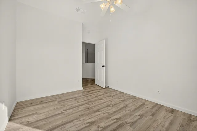 $364,900 | 7823 Autumn Hollow Lane, Houston, TX 77041