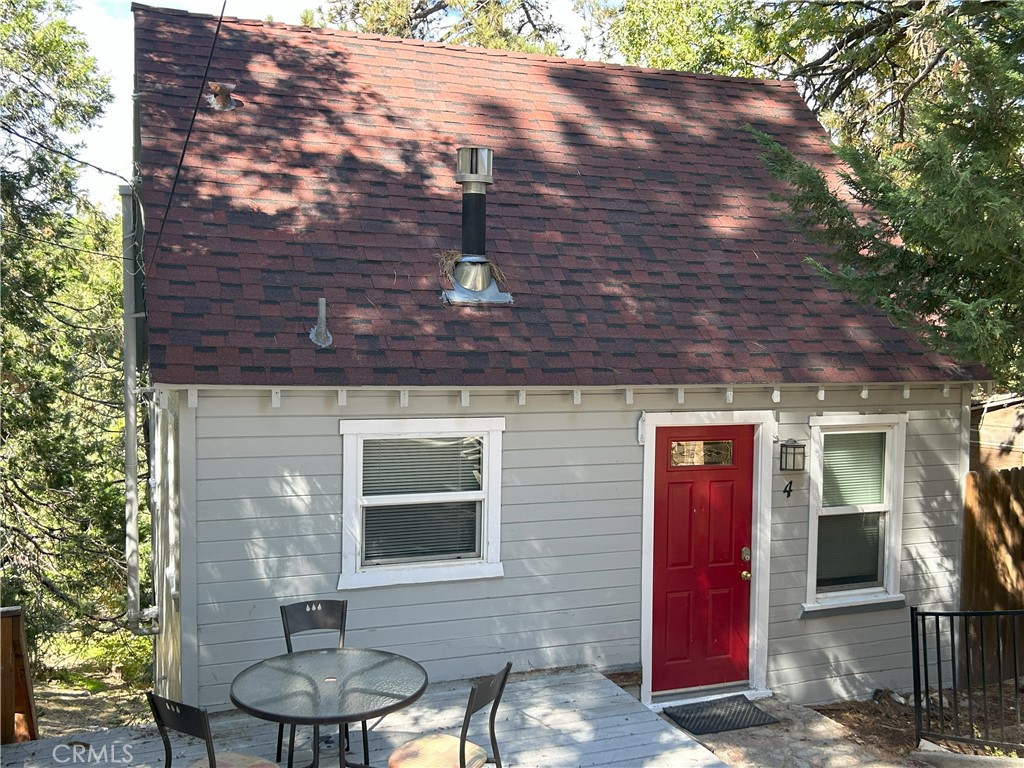 2726 View Drive Running Springs, CA 92382 - Photo 11 of 17 a front view of a house with garden