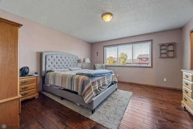 $405,000 | 512 9th Street Northeast, Dilworth, MN 56529