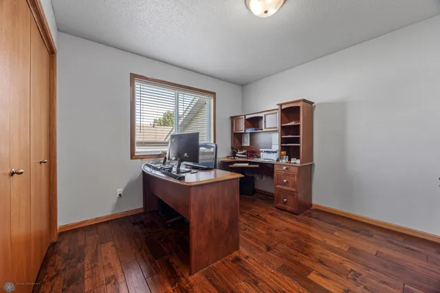 $405,000 | 512 9th Street Northeast, Dilworth, MN 56529