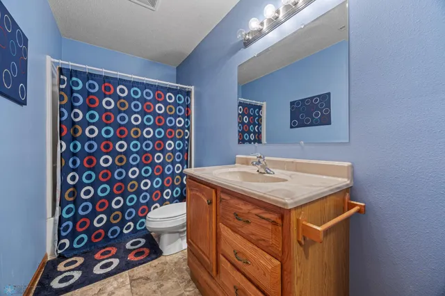 $405,000 | 512 9th Street Northeast, Dilworth, MN 56529