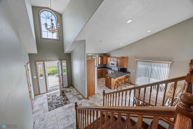 $405,000 | 512 9th Street Northeast, Dilworth, MN 56529