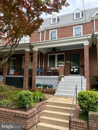 $1,300,000 | 2230 39th Place Northwest, Washington, DC 20007