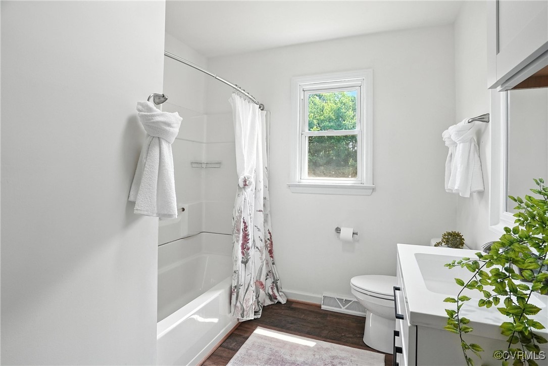 1822 Baughan Road Meherrin, VA 23954 - Photo 18 of 50 a bathroom with a toilet and a shower