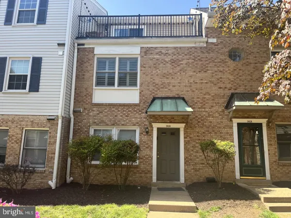 $1,900 | 98 North Bedford Street, Unit A, Arlington, VA 22201