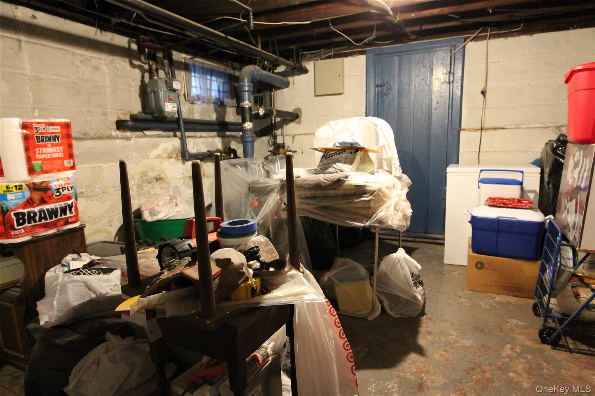 69-23 64th Place Queens, NY 11385 - Photo 12 of 18