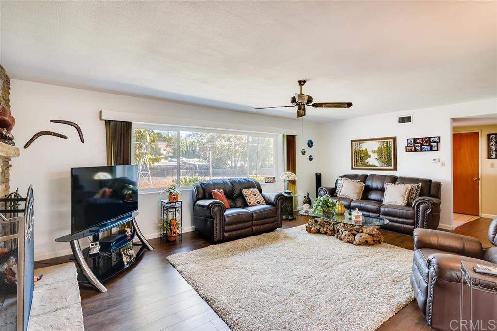 1890 Winrow Road El Cajon, CA 92021 - Photo 4 of 15