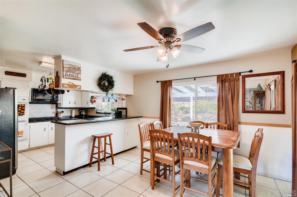 1890 Winrow Road El Cajon, CA 92021 - Photo 6 of 15