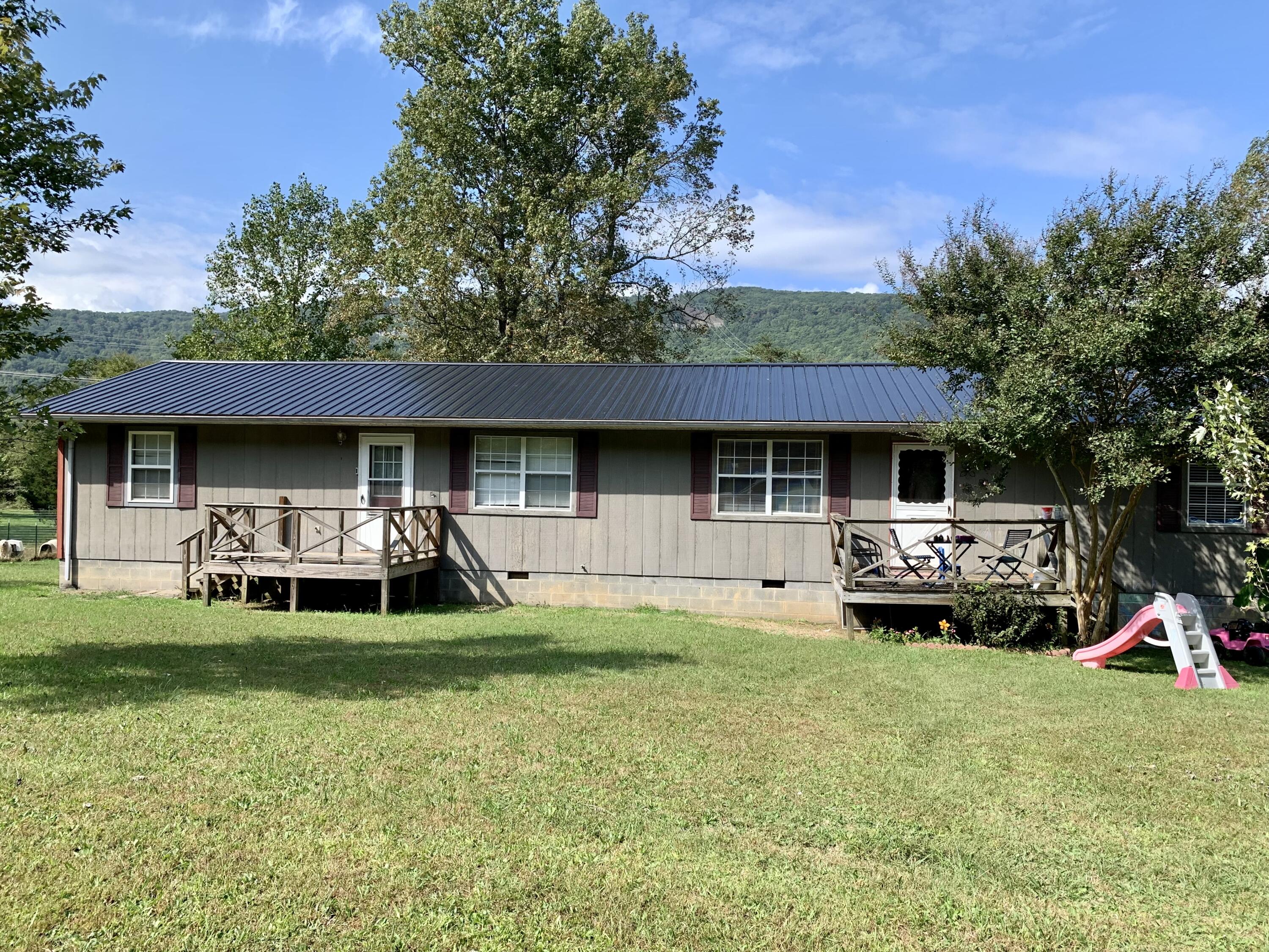 1491 West Valley Road Whitwell, TN 37397 - Photo 5 of 9 mar5