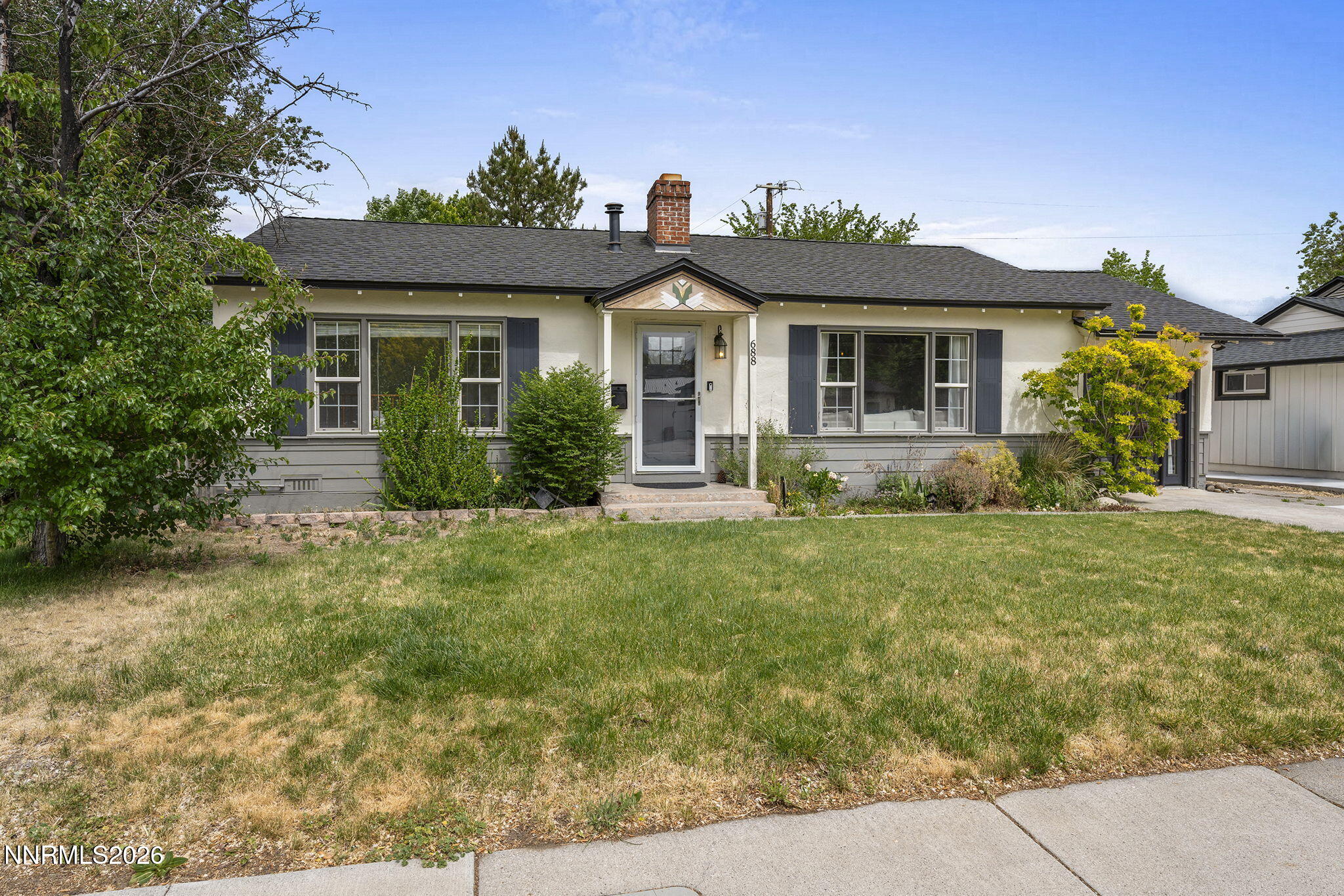 688 Arbutus Street Reno, NV 89509 - Photo 5 of 31 5-web-or-mls-_DSC0606