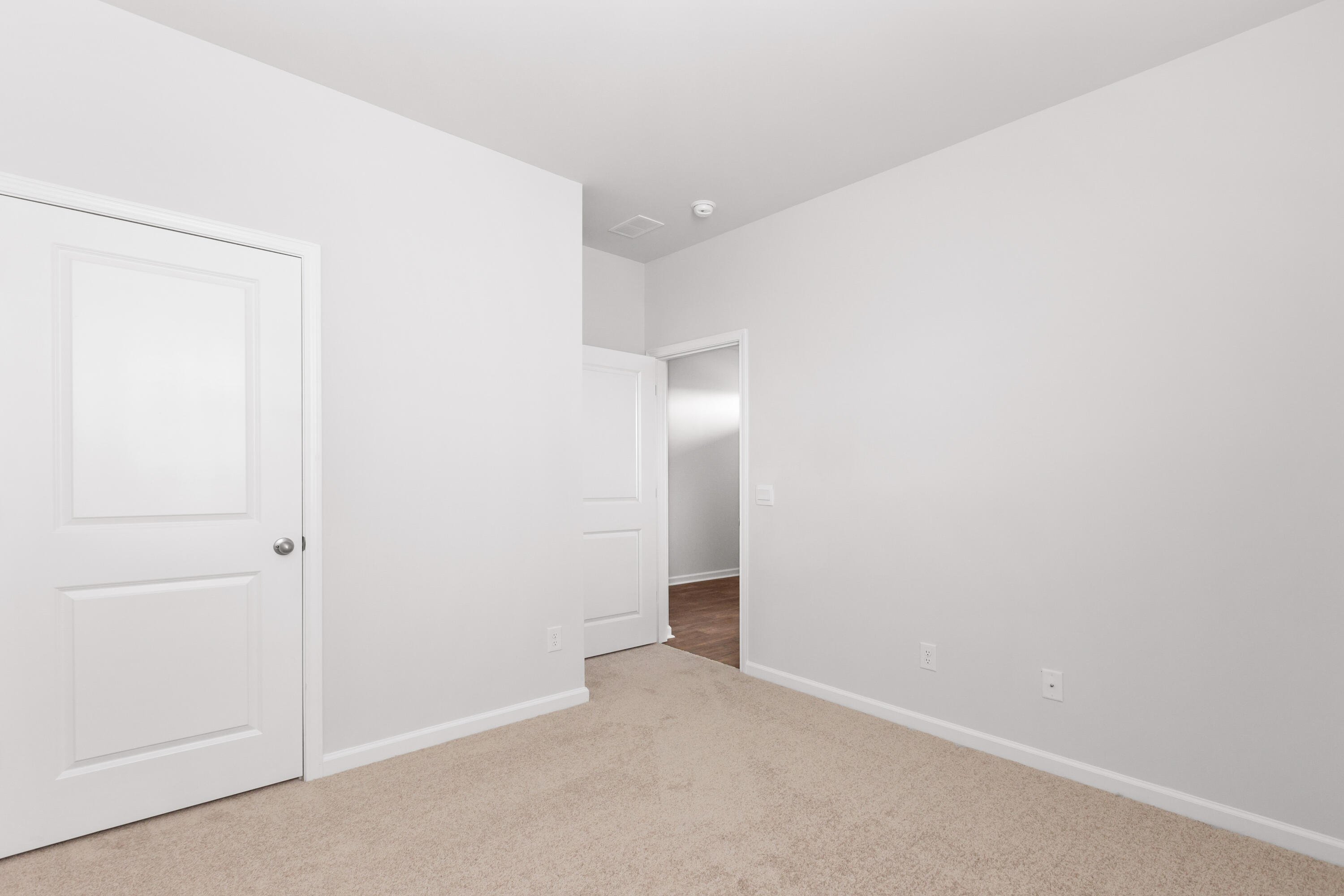 140 Ivory Shadow Road Summerville, SC 29486 - Photo 10 of 42 Cali Interior-6