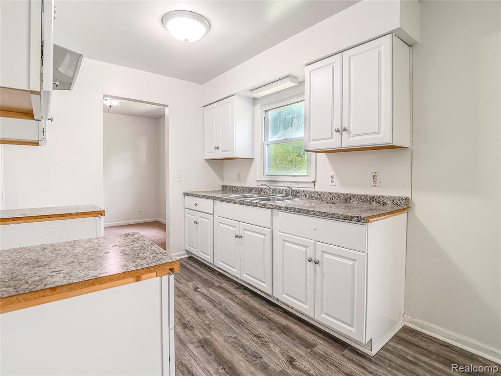 1833 Springfield Street Flint, MI 48503 - Photo 12 of 33 Gallery Image 12