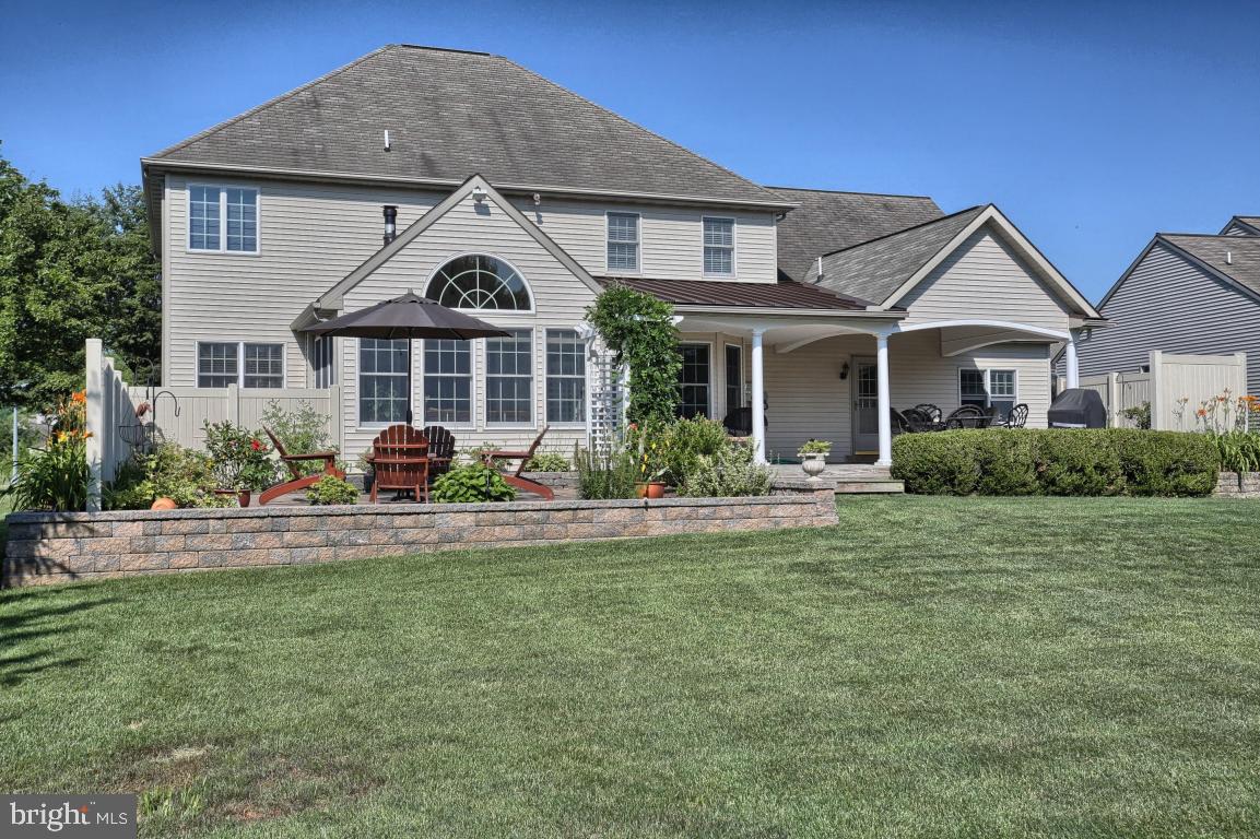 527 South Locust Street Lititz, PA 17543 - Photo 34 of 35