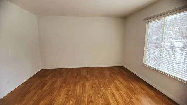 $2,500 | 2125 Fulham Drive, Unit 2125, Naperville, IL 60564