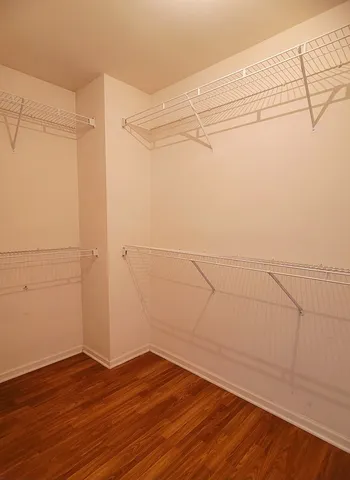 $2,500 | 2125 Fulham Drive, Unit 2125, Naperville, IL 60564