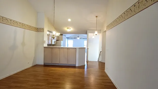 $2,500 | 2125 Fulham Drive, Unit 2125, Naperville, IL 60564