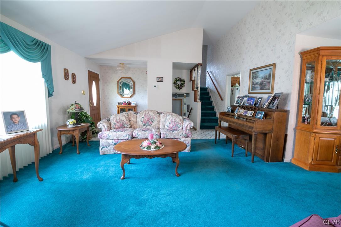 2636 Nottingham Road Bethlehem, PA 18017 - Photo 11 of 50 Gallery Image 11