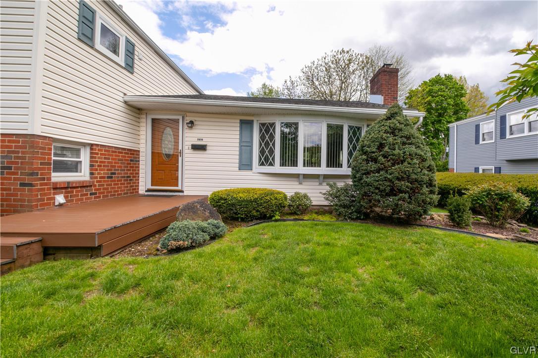 2636 Nottingham Road Bethlehem, PA 18017 - Photo 5 of 50 Gallery Image 5