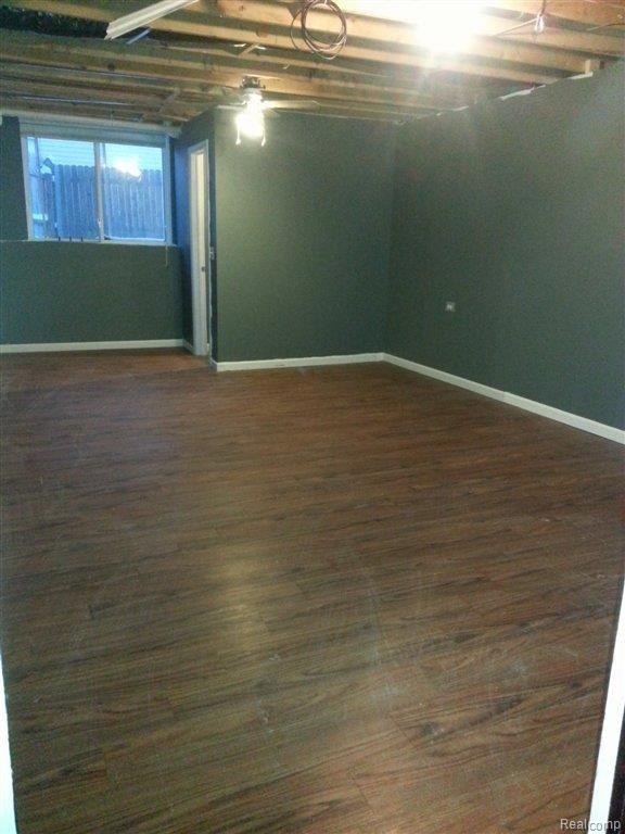 567 South Livernois Road Rochester, MI 48307 - Photo 18 of 24 20130209_180546.jpg