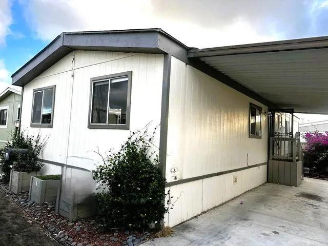 $59,900 | 610 East Pine Avenue, Unit 17, Lompoc, CA 93436
