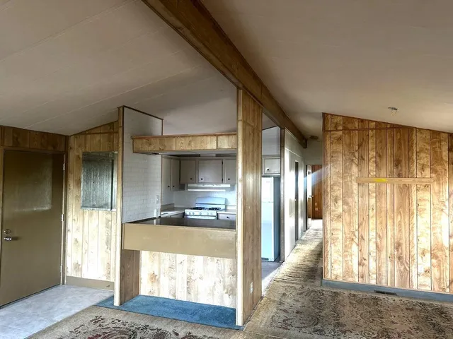 $59,900 | 610 East Pine Avenue, Unit 17, Lompoc, CA 93436