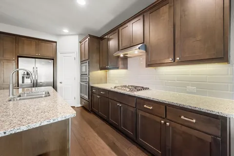 $649,000 | 21824 Rock Wren, Spicewood, TX 78669