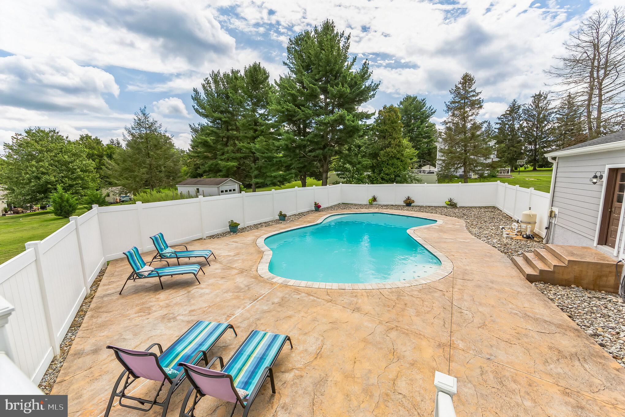 401 Zynn Road Downingtown, PA 19335 - Photo 4 of 46 Gallery Image 4