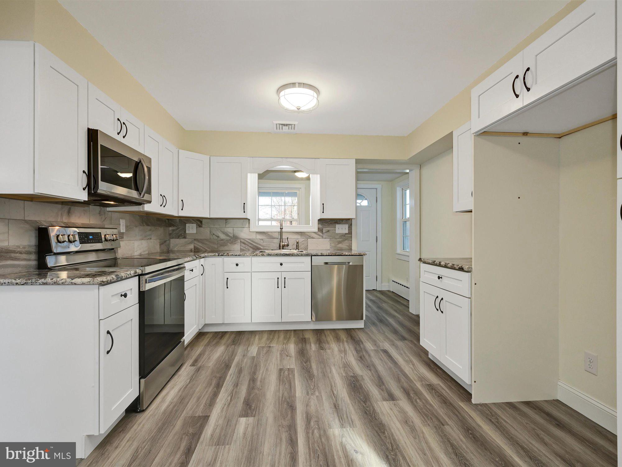 3219 Summer Valley Road New Ringgold, PA 17960 - Photo 3 of 46 Gallery Image 3