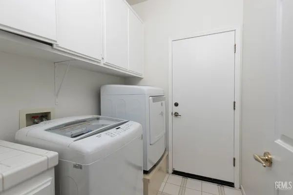 $300,000 | Undisclosed Address, Bakersfield, CA 93306