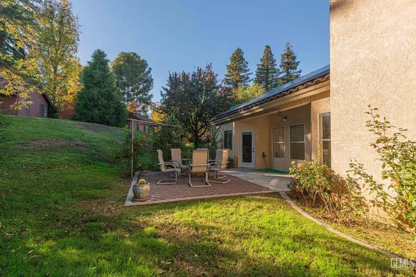 $300,000 | Undisclosed Address, Bakersfield, CA 93306